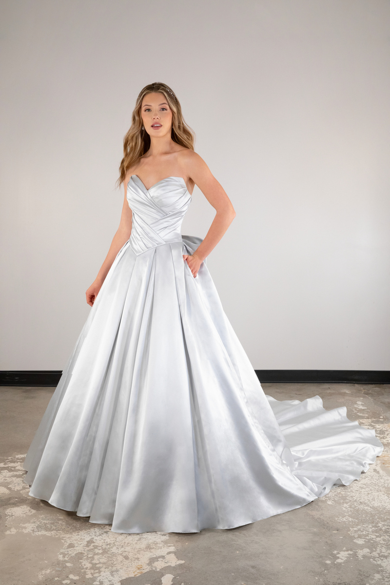 image shows a model wearing a 1989 inspired wedding dress