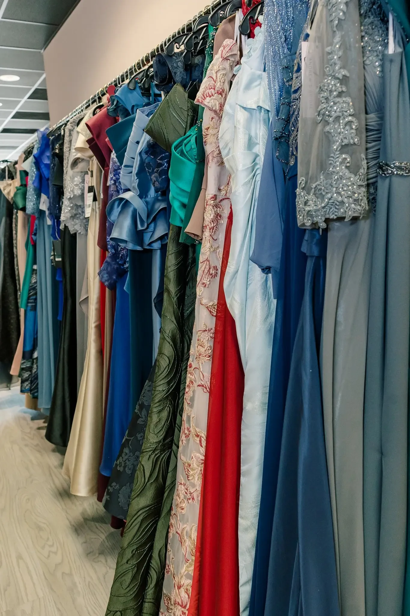 j andrew's bridal mothers collection