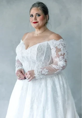 Model wearing a curvy dress