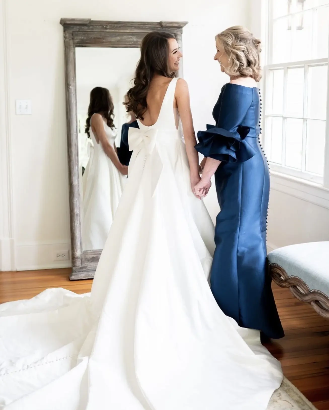 bride and mother image