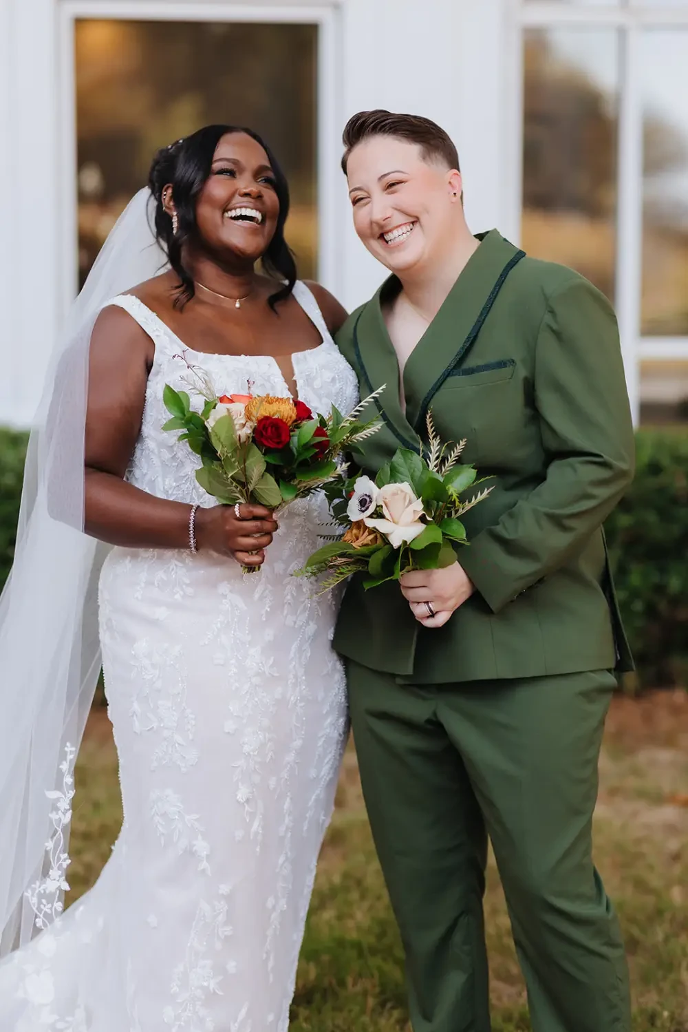 Jordan and Kelsey wedding photo by Meli and Chris photography