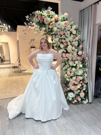 Casablanca Bridal #0 default Ivory thumbnail