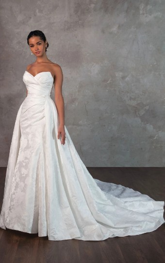 Essense of Australia #1 Ivory Satin thumbnail