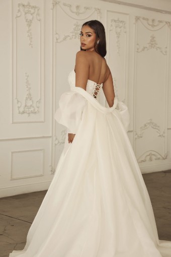 Grace & Goddess Ornate | Cape #1 Ivory thumbnail