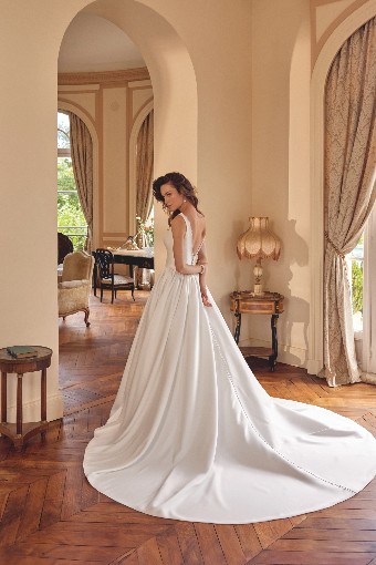 Justin Alexander #1 default Ivory thumbnail