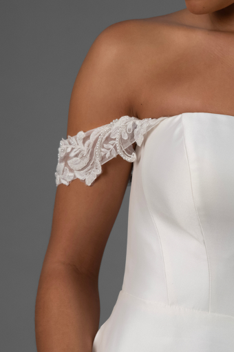 Grace & Goddess Oden | Off-Shoulders #2 default Ivory thumbnail